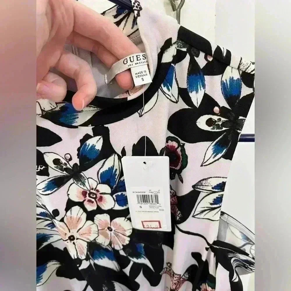 GUESS off the shoulder floral dress NWT brand new - Picture 4 of 8